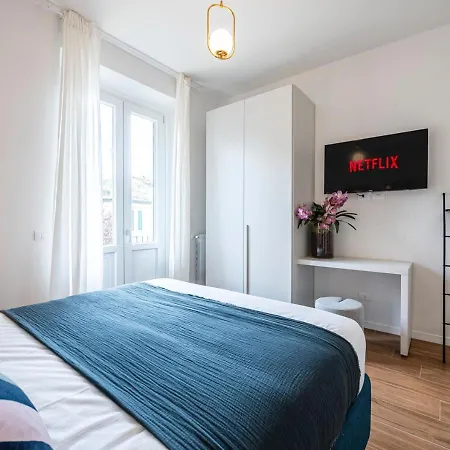 Apartment S.m.n-centro Bf48 Luxury Living With Balcony