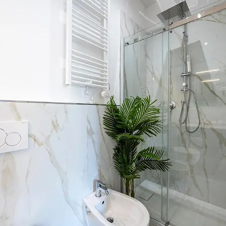 Apartment S.m.n-centro Bf48 Luxury Living With Balcony