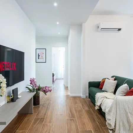 S.m.n-centro Bf48 Luxury Living With Balcony *
