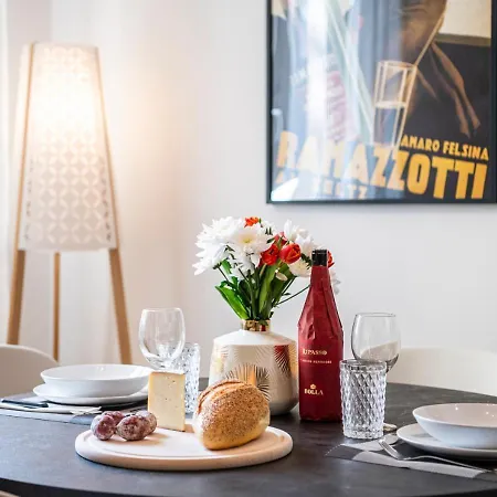 Apartment S.m.n-centro Bf48 Luxury Living With Balcony Florence