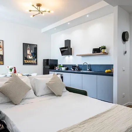 S.m.n-centro Bf48 Luxury Living With Balcony Florence