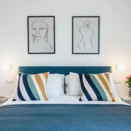 S.m.n-centro Bf48 Luxury Living With Balcony Florence