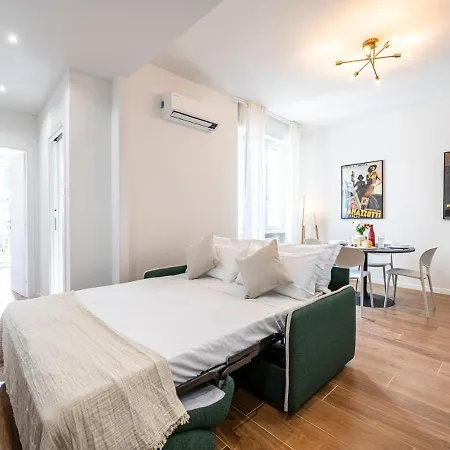 S.m.n-centro Bf48 Luxury Living With Balcony Apartamento *